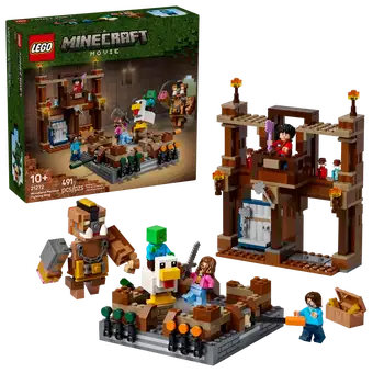 LEGO® Woodland Mansion Fighting Ring