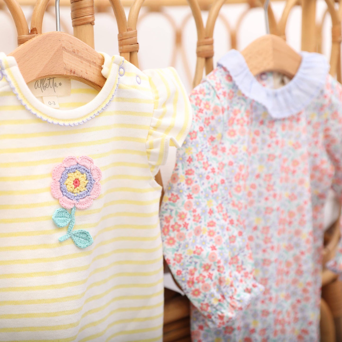 Flower Crochet Frill Babyvest: Cotton / 0-3M / Flower