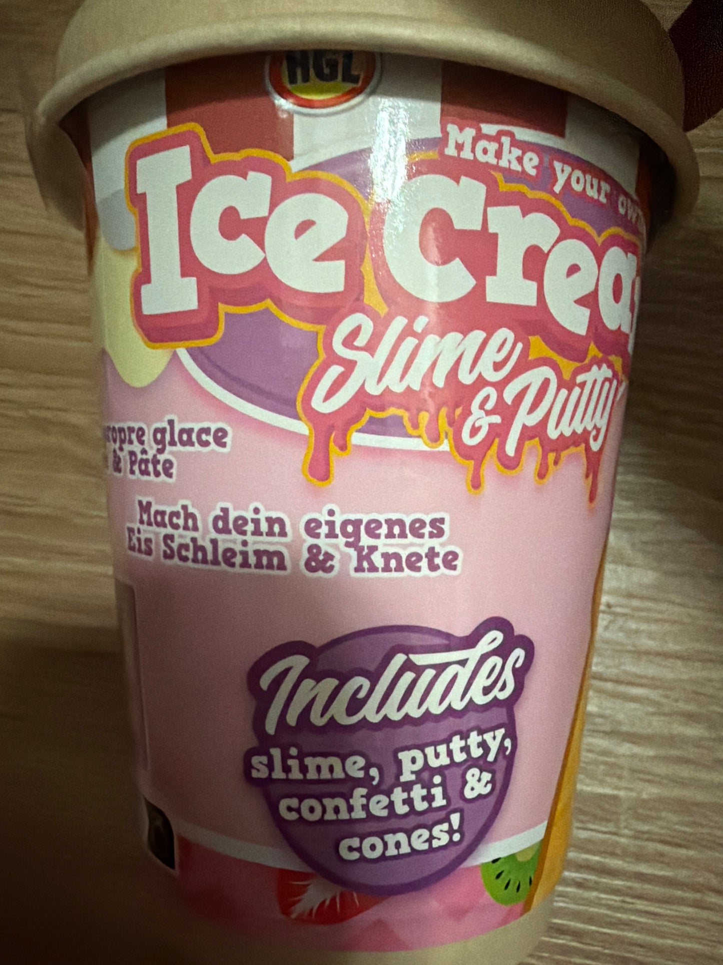 MAKE YOUR OWN ICE CREAM SLIME
