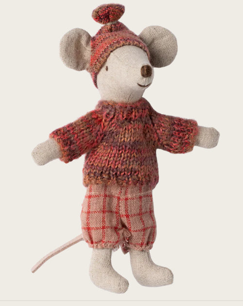 Winter mouse with ski set, sister - rose