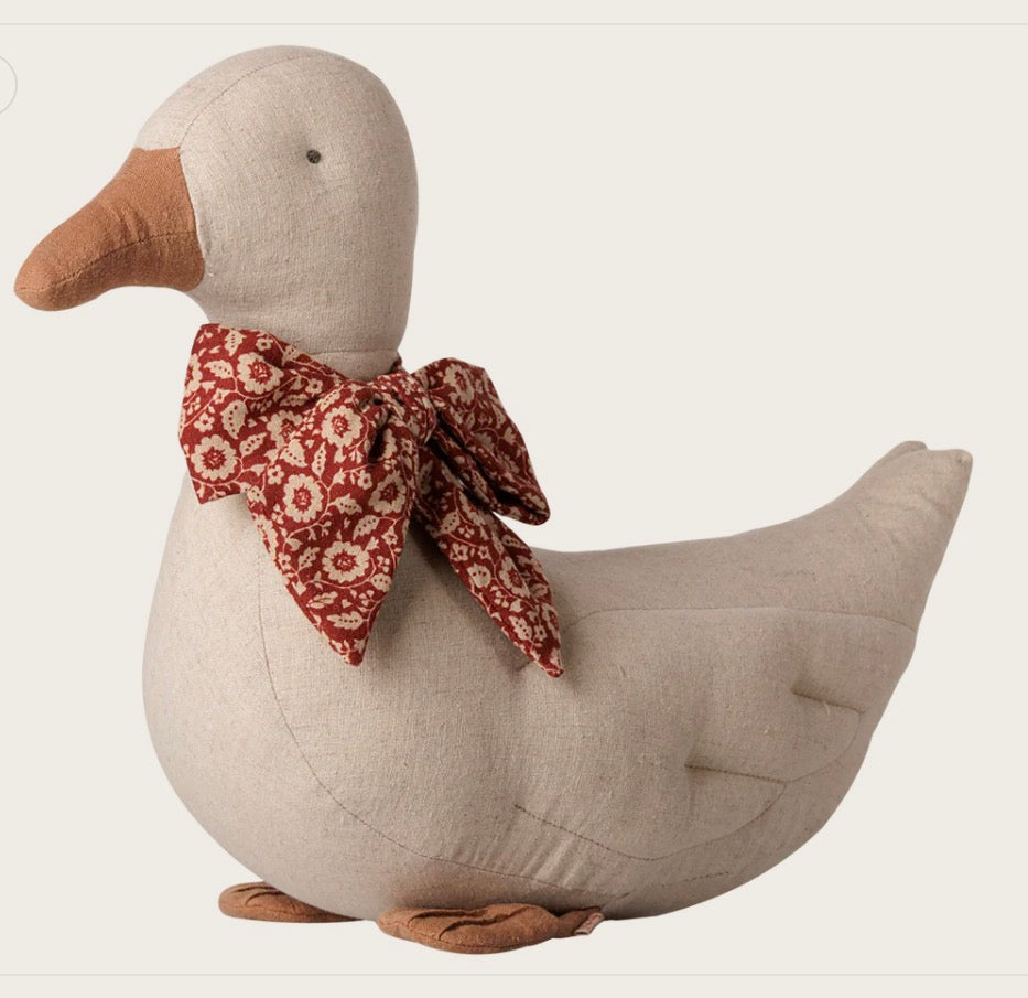 Duck with bow - Sand
