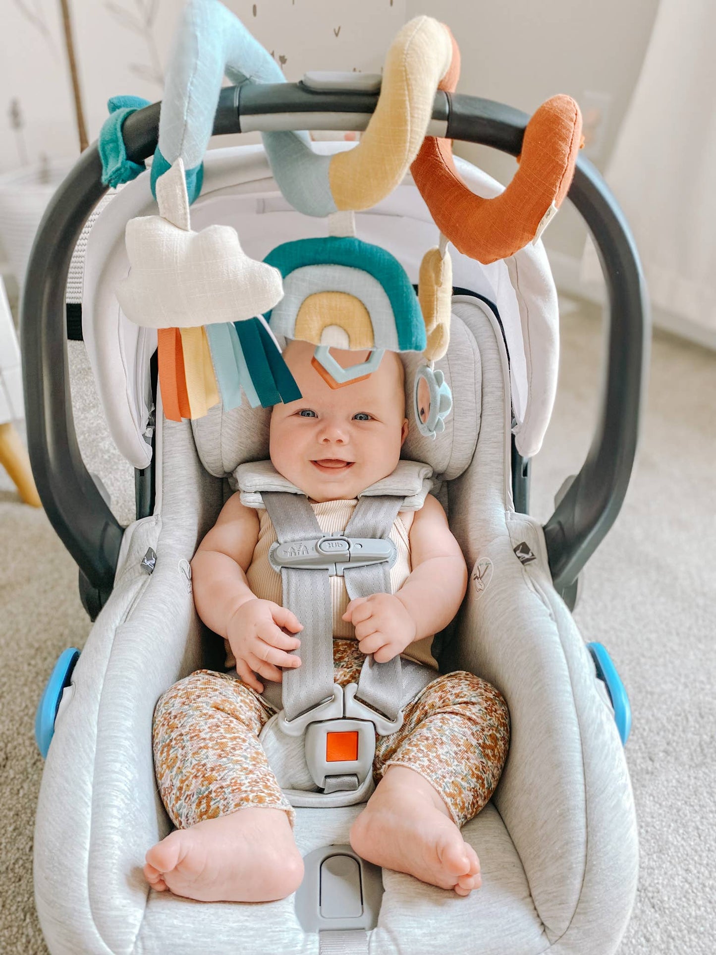 Spiral Car Seat Activity Toy: Rainbow