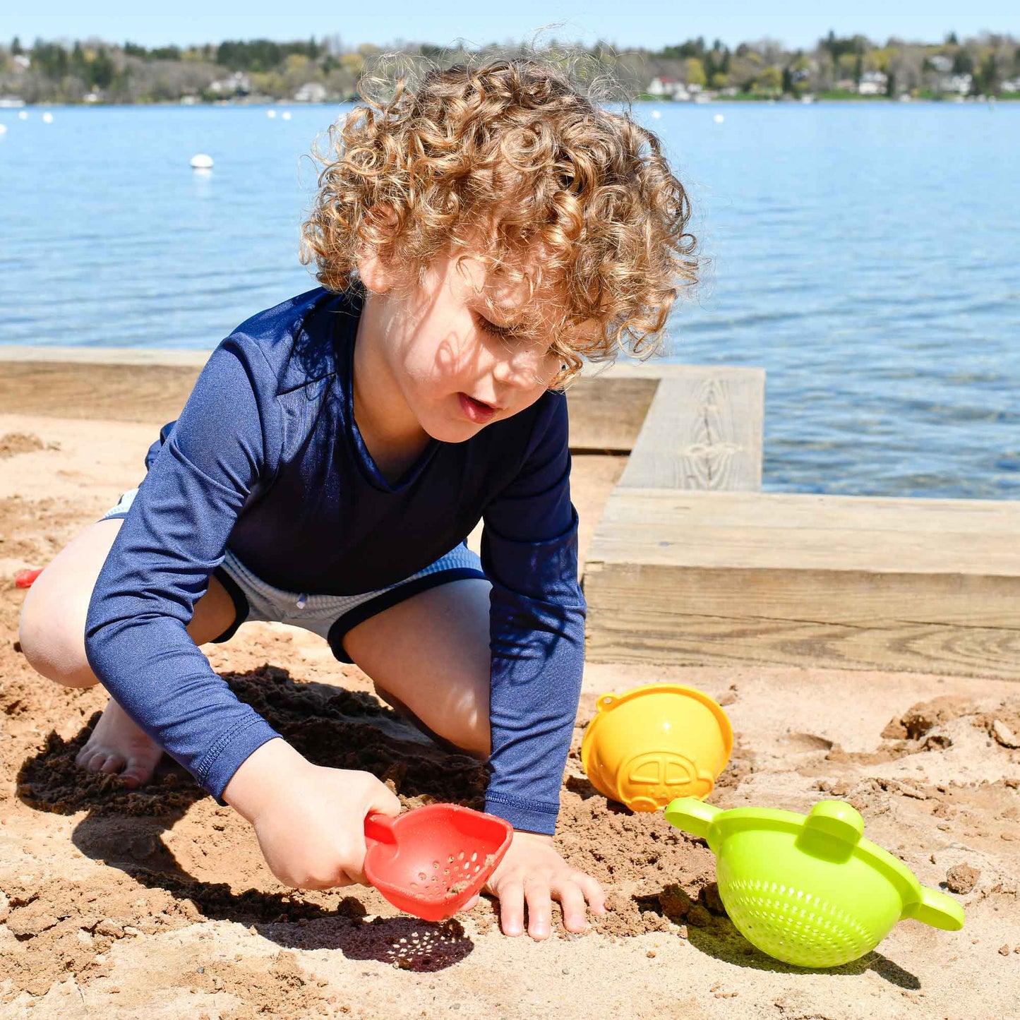 5 Piece Basic Sand Toys Set