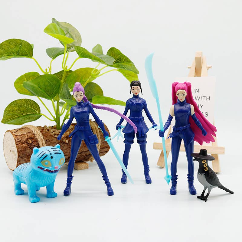 K-Pop Figurines 5 pc. Set