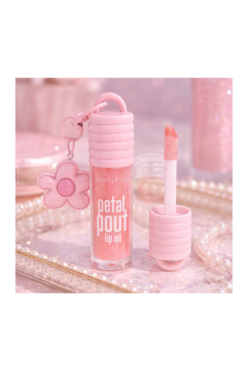 Petal Pout Lip Oil w/ Flower Charm