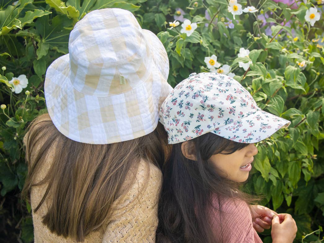 Flora Cap 3-6 Years