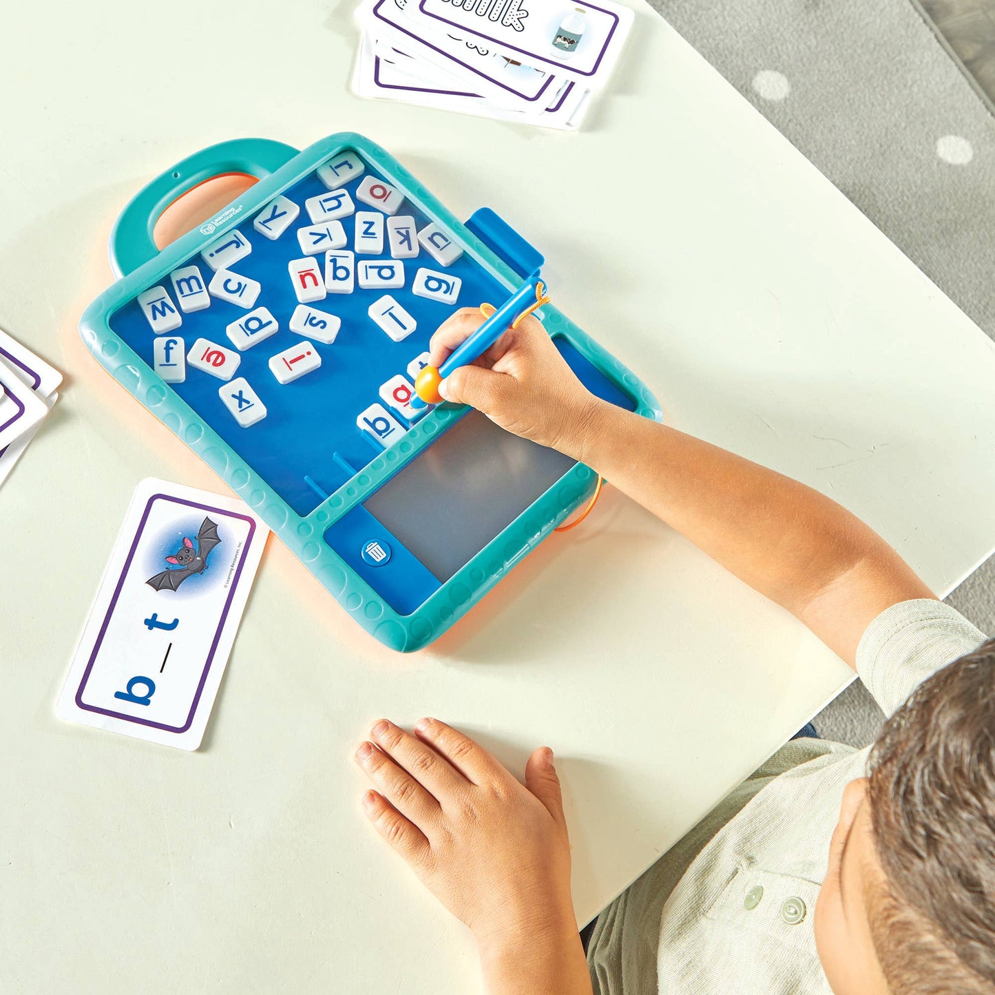 Magnetic Word Builder