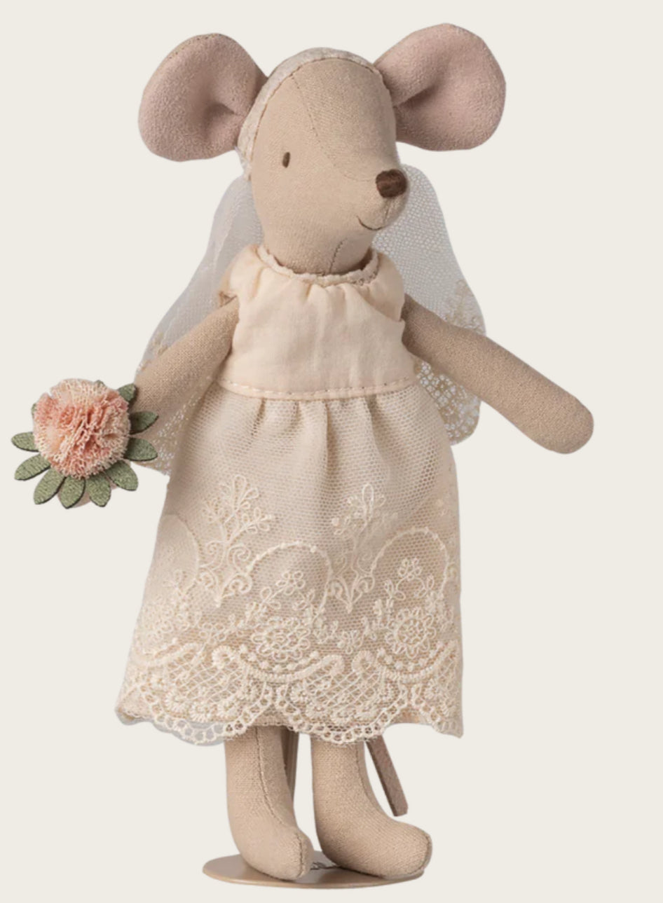 Wedding mice couple in box, Mum and Dad