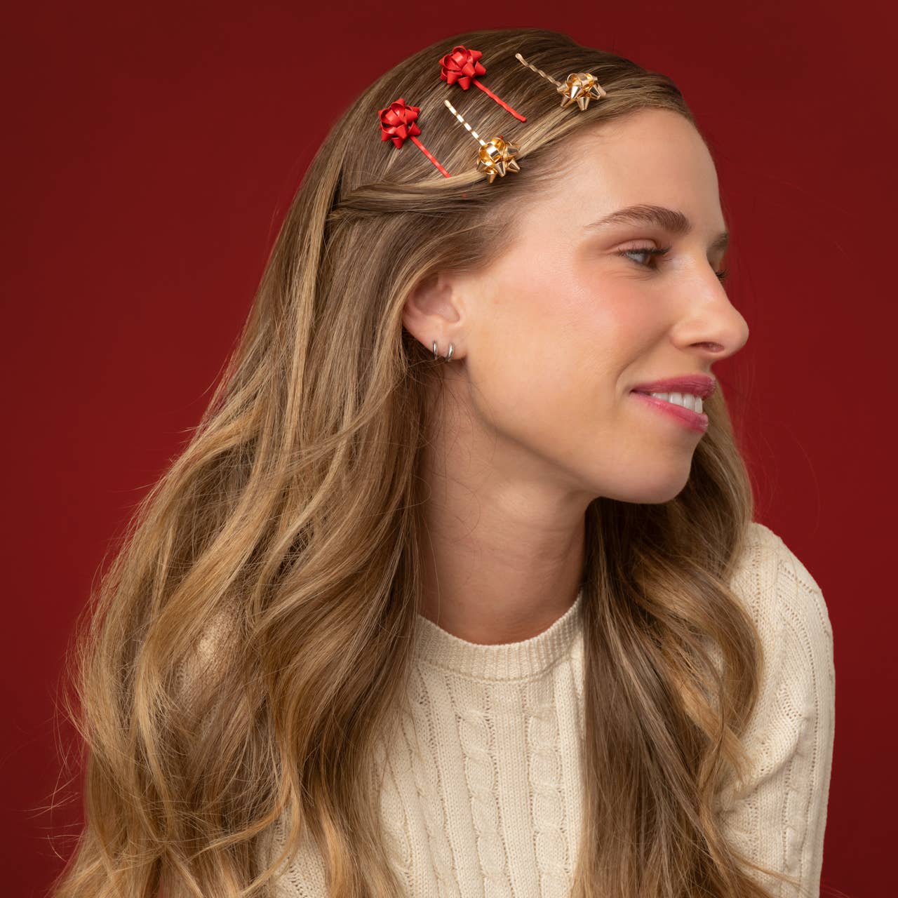 Metal Gift Bow Bobby Pins 4pc Set
