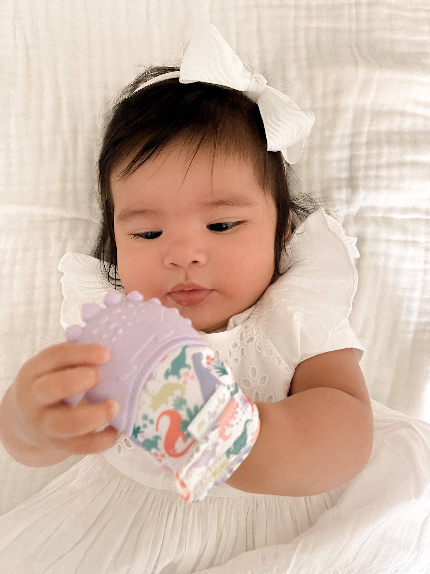 Silicone Teething Mitts: Bunny