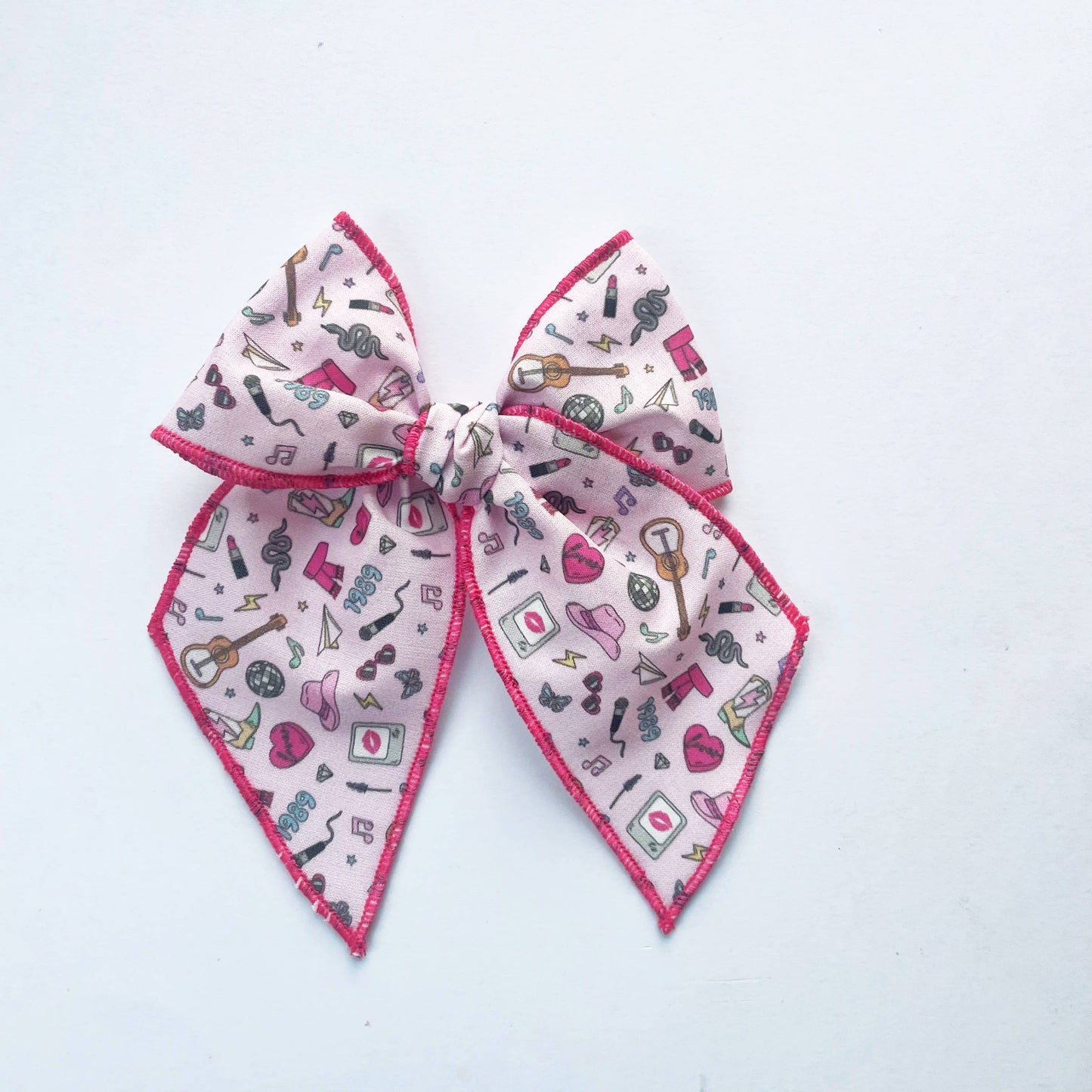 Swiftie Elle Bow: Small