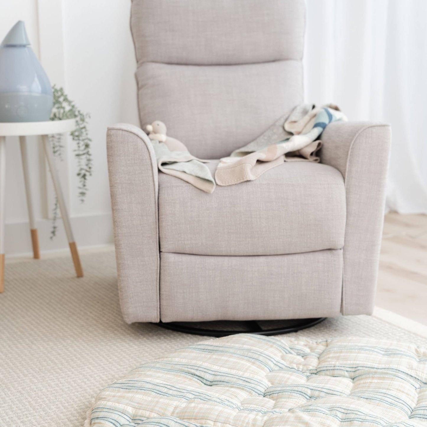 Charlie Farmhouse Quilted Play Mat