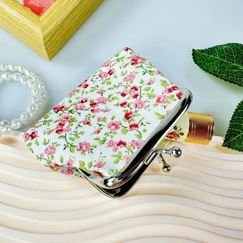 Floral Coin Purses - Vintage Styled, Cute Trinket keepers: Pink