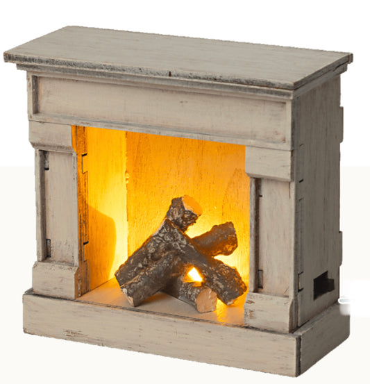 Maileg Fireplace- off white mouse