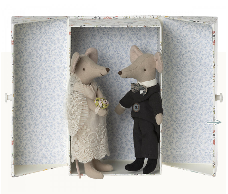 Wedding Mice Couple in Box