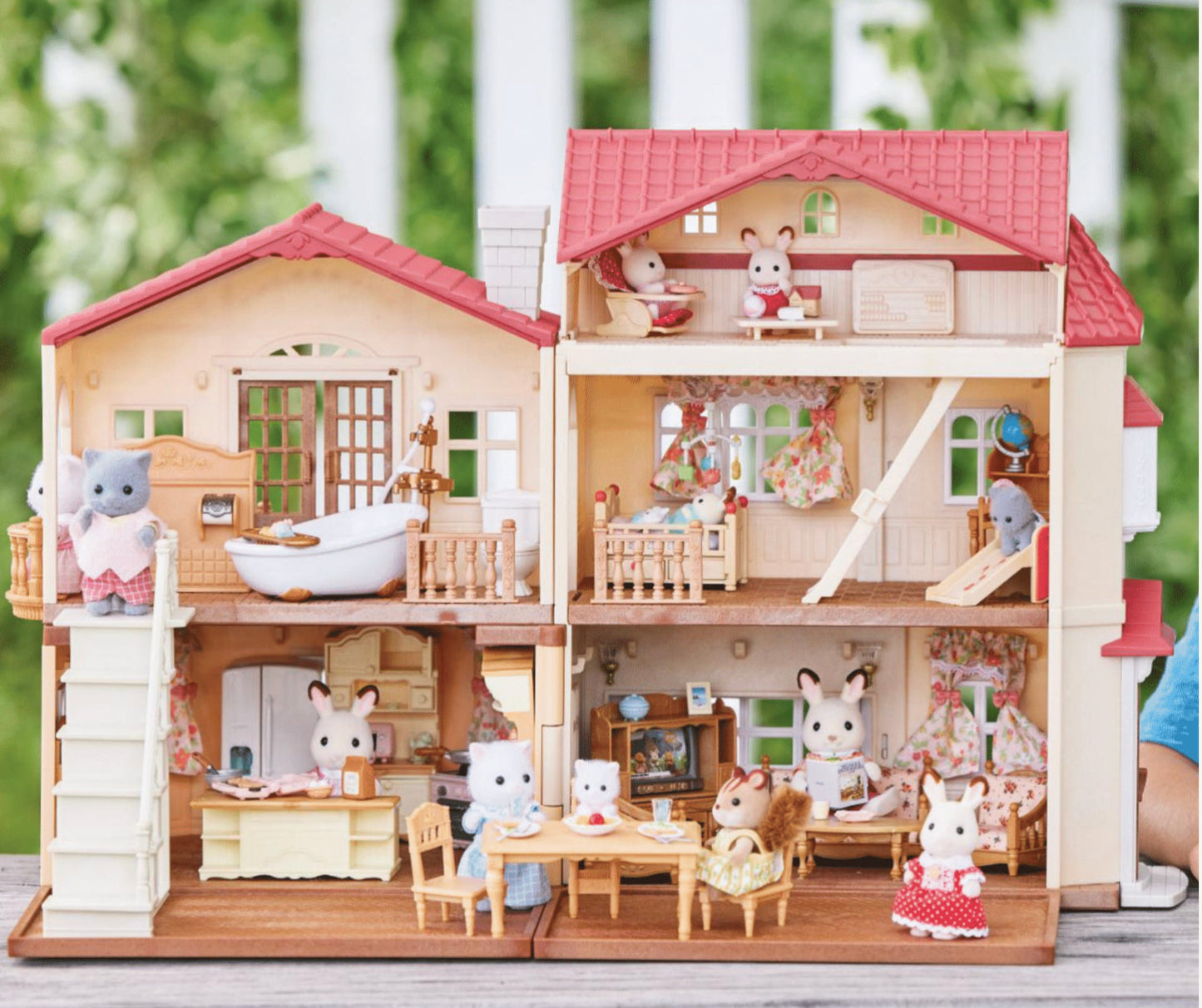 Calico Critters Red Roof Country Secret Attic Playroom